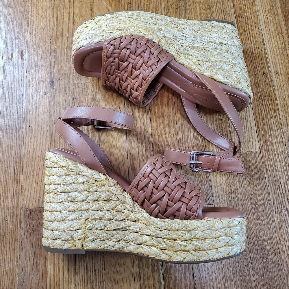 Marc Fisher Godina Wedge Sandals Womens Sz 9 9M Espadrilles Shoes Brown NWOB
